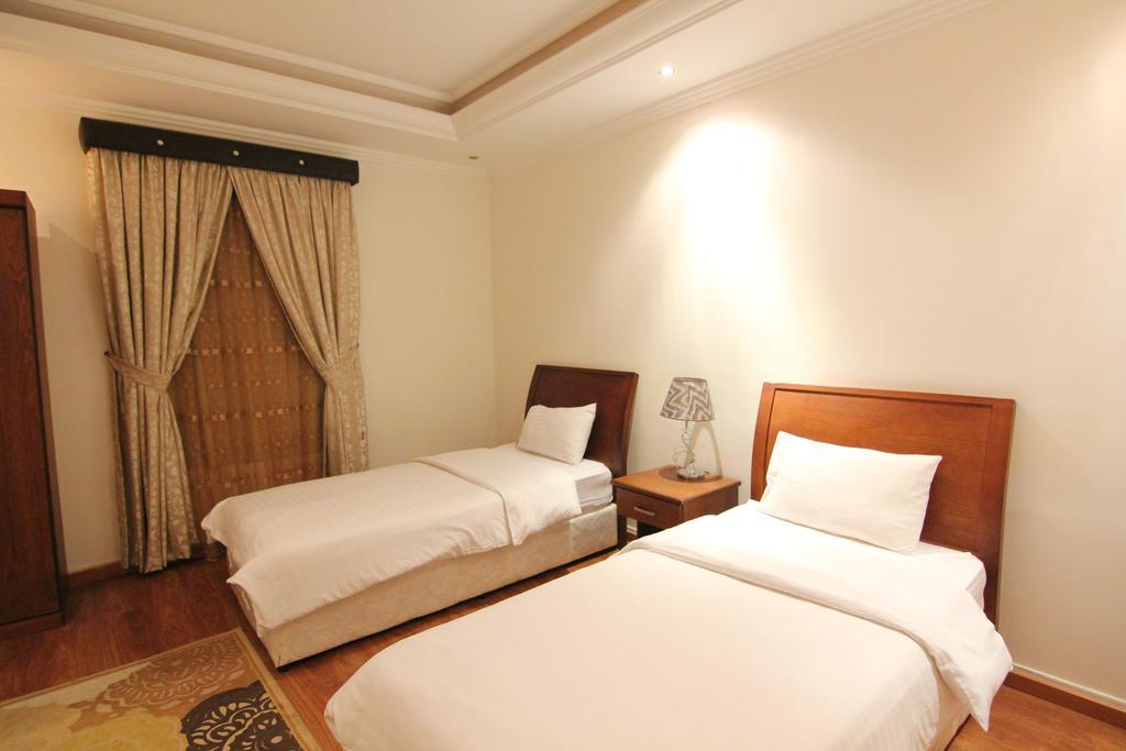 Towlan Hotel Suites 1 Riyad Chambre photo
