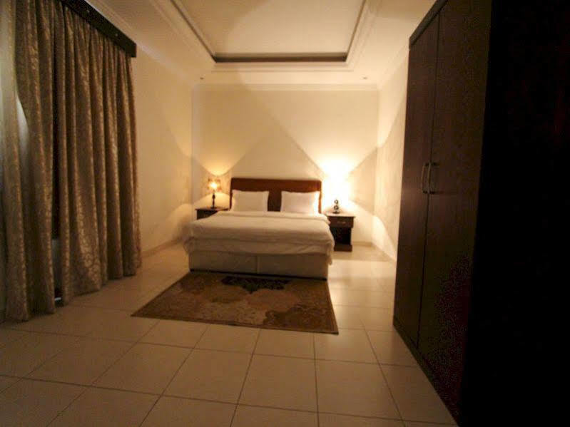 Towlan Hotel Suites 1 Riyad Extérieur photo